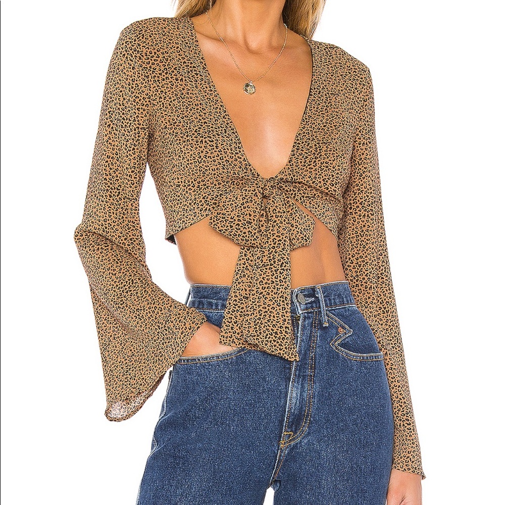 MAJORELLE front tie crop top⭐️BRAND NEW W/ TAGS⭐️